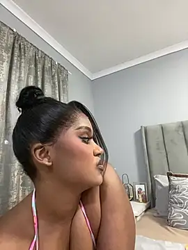 Amberr_Roose