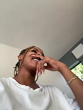 Julixxx22 - finger ass