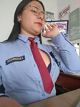 Queen_linda1 - naked + oil🥵🍑