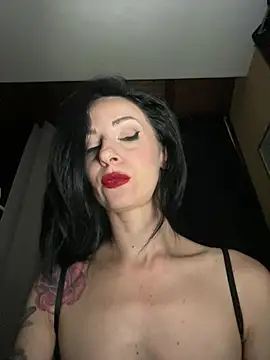 Dahlia_82 - Ride to me squirt 💦💦
