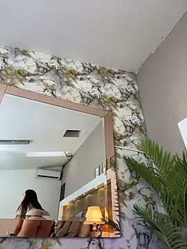 MiaFarkash - CLAP THAT ASS