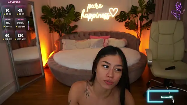 FataleNellie - striptease