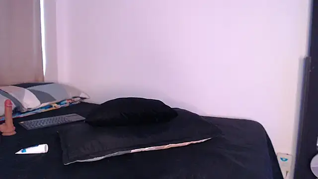 Little_kayla_ - FINGER PUSSY AND CREAMY PUSSY 😏💧🍦