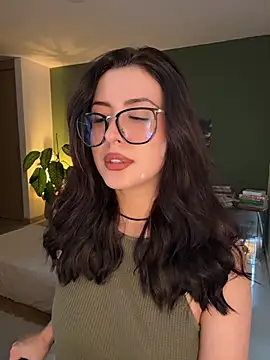 EmaSaenz - GOOD VIBES FOR EMMA