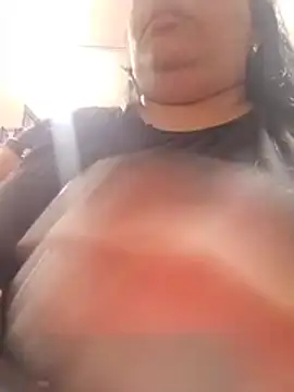BethaXXX - SHOW TITS IN PUBLIC