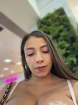 Hall_16 - Masturbation + Squirting
