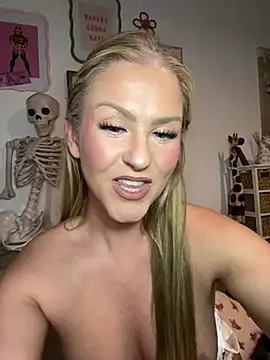 CharleighBaker - Titty wank spit and 2 min ctrl