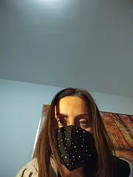 Akemi_rossi - Togliamo la gonna