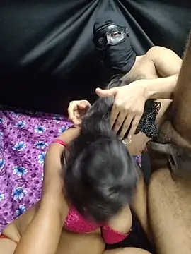 Hotty_Nisha21 - 1 finger in ass hole 🍑