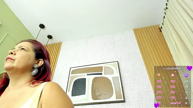 Sammy_Castlevill - spanks ass x3 🥵