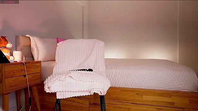 Miya_Nika - FINGERING PUSSY