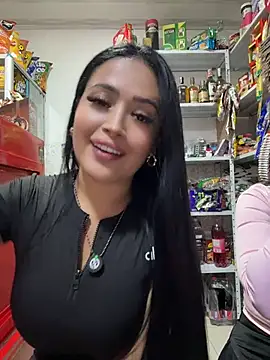 Sara_fun - FRENCH KISS