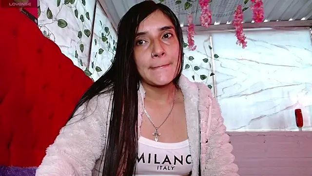 Nanda_Mendoza - show bobs