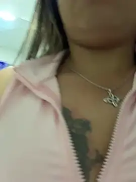 Ariana-07 - 🤭OffPanties&ShowPussy☺️-