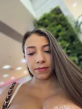 Hall_16 - Masturbation + Squirting