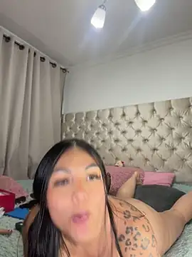 Sara_will4u - lush/domi 50tk =60sec --- lest go Priv