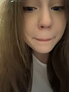 Peachy_Dream - massage my pussy under skirt