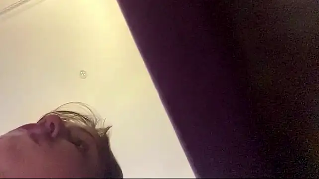 HornyChipsa - suck dick (cum)