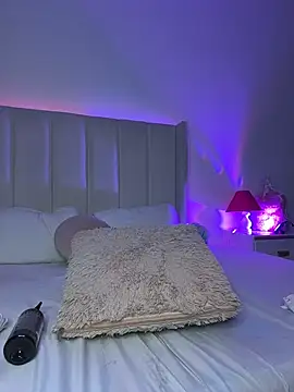 Mirandaa_Rogers - rub my pussy close up 🌸🥵