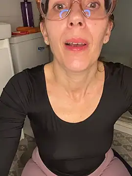 Daniela12339 - Tu profe hot está aqui❤️🔥