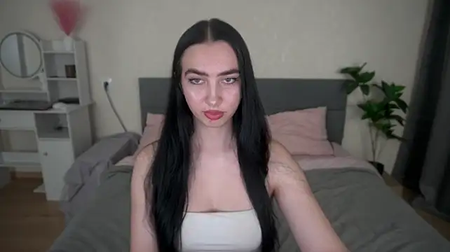 WildKittenX_ - doggy without panties