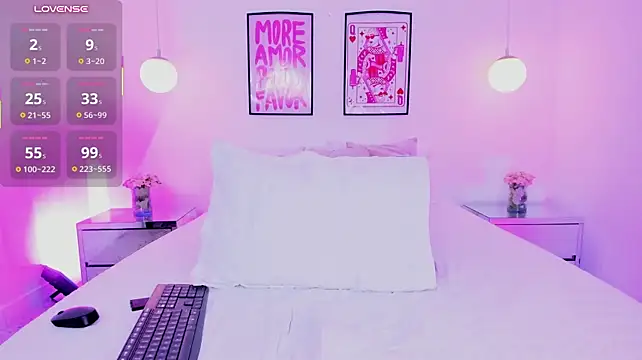 Caaty7 - show pussy + rub gentle😋