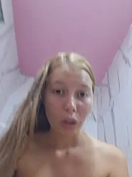 Khelmi - squirt fountain in my pussy virgin