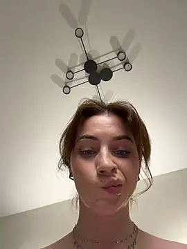 Camilla_Railian - Striptease/ Full Naked