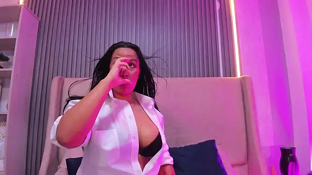 NoahHitman - 👻Bounce my boobs🔥