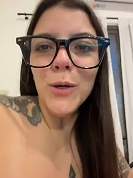 Lilylovelesss - SUCK DILDO + PAJA DE TETAS + LUSH 3 MIN