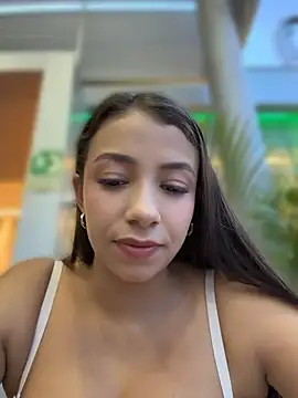 Hall_16 - Masturbation + Squirting