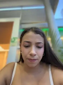 Hall_16 - Masturbation + Squirting