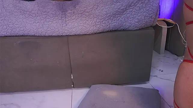 Ashley_Beaomunt - Play pussy in doggy