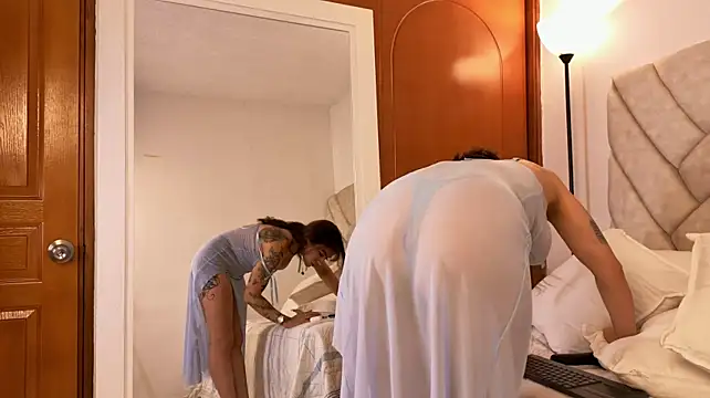 DarlinJones - fingers in the pussy