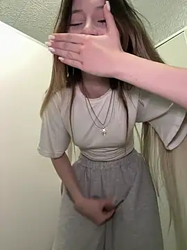 Nancy_chancy - OFF TOP AND HAIRBFRA IN PUBLIC TOILET🍒