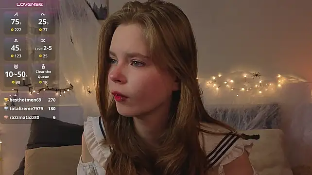 JulietteRain - suck fingers