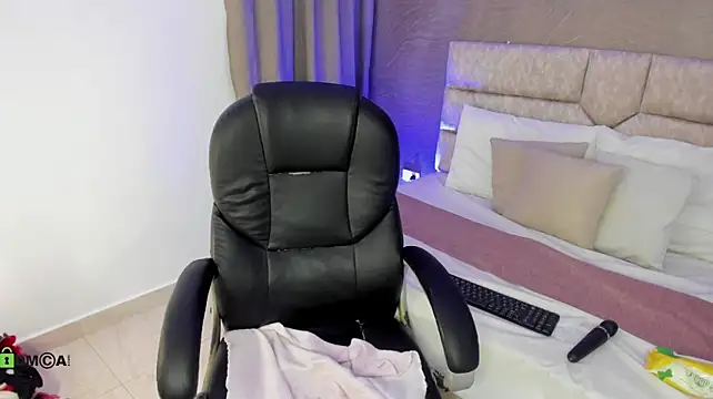 Sofi_jackson1 - lovense control 13 minutos