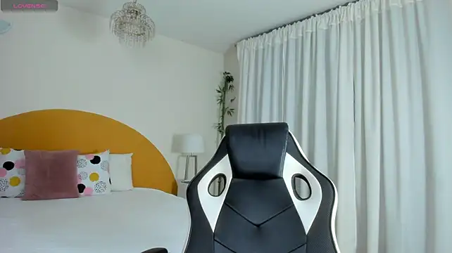 _Emmaa_Queen_
