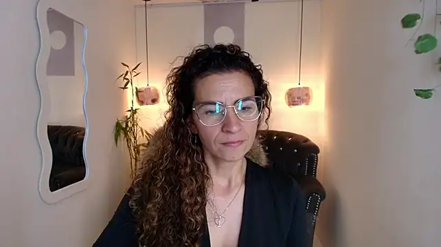 Angelbluemilf