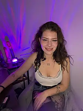 SunnyBunny19 - Shake my big boobs ❤️