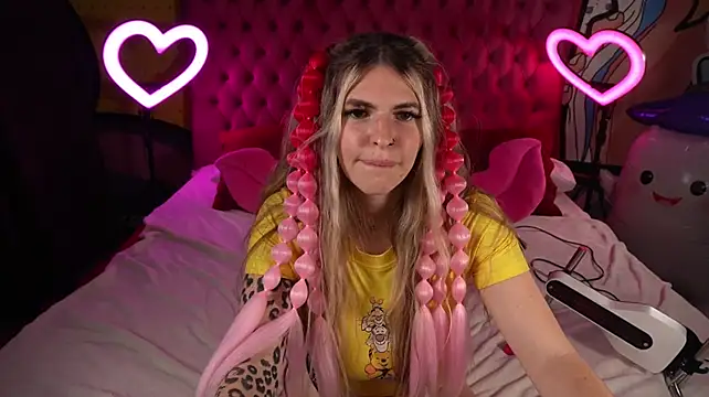 DanielaReign - blowjob 2 minutes