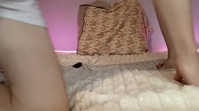 Angelina_mist - 2 mins in linger)