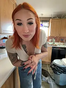 ThornsandHoney - Take off pants
