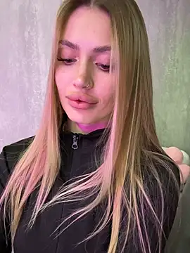 Elizabeth_Tay
