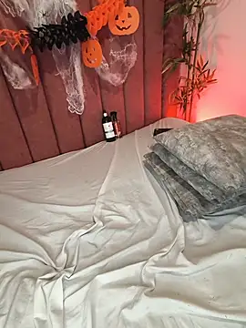 LiaSoler - gape asshole and tease my hole, vibe me