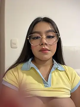 Mara_swan - OIL ON MY BODY