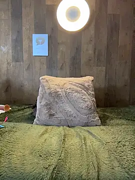 Daisy_Michto_Officiel - BAISE TOI LES JAMBES SERRÉES ❤️ + BOOBS