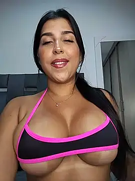 NiaSoler - wet my pussy