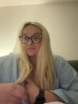 Scarlett_noir-888 - Flash boobs for longer 💋