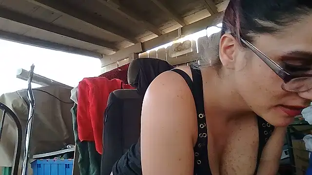 MamaB88 - Chain this Baddie up if ur brave enough